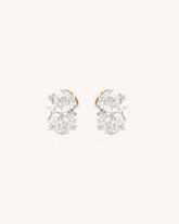 Stud Earrings in 18KT gold | 6.03ct | CDE1178