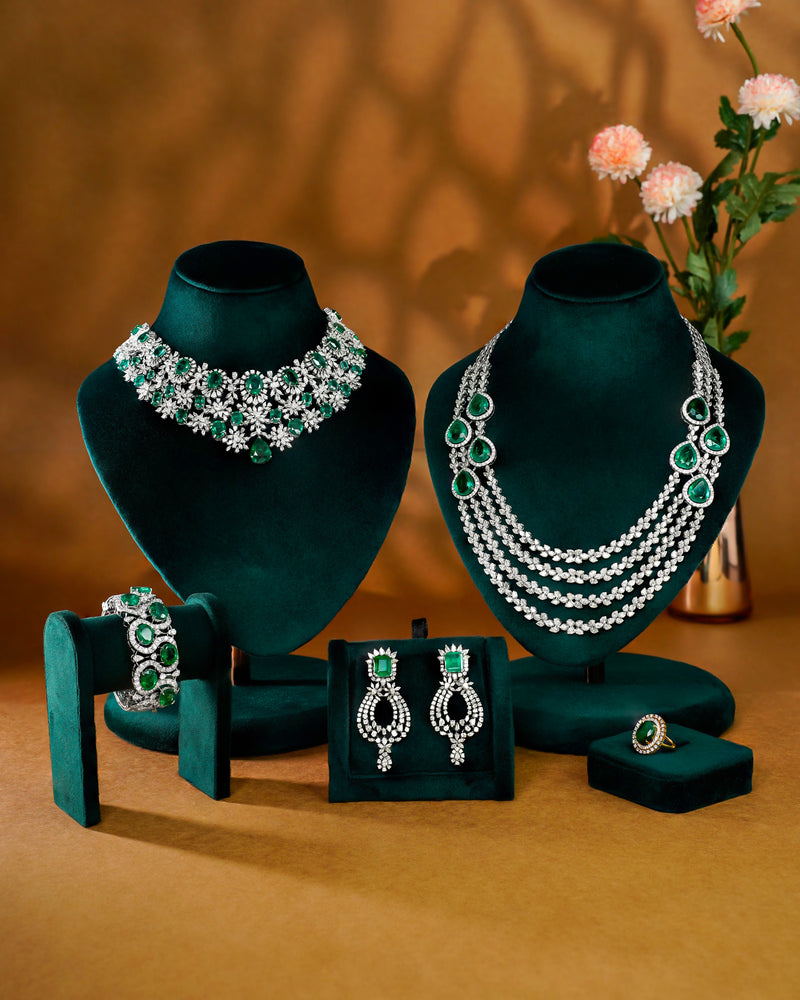 The Grand Emerald Couture Jewellery Set